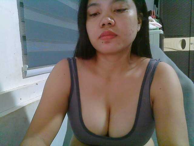 Courtney01 live webcam show