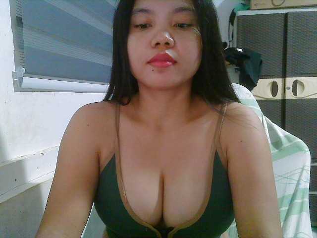 Courtney01 live cam on BongaCams