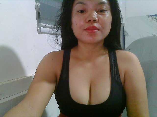 Courtney01 live cam on BongaCams