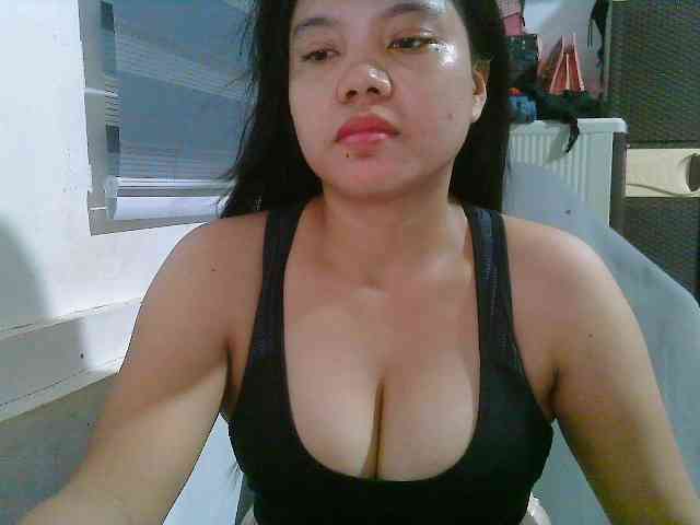 Courtney01 webcam