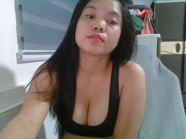 Courtney01 webcam