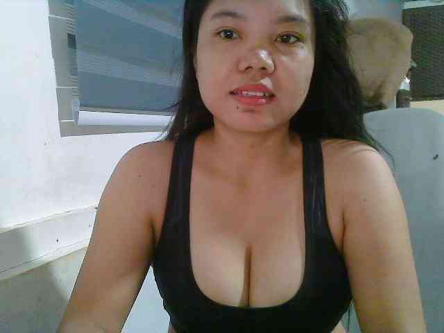 Courtney01 webcam