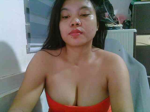 Courtney01 webcam