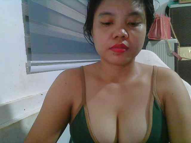Courtney01 webcam