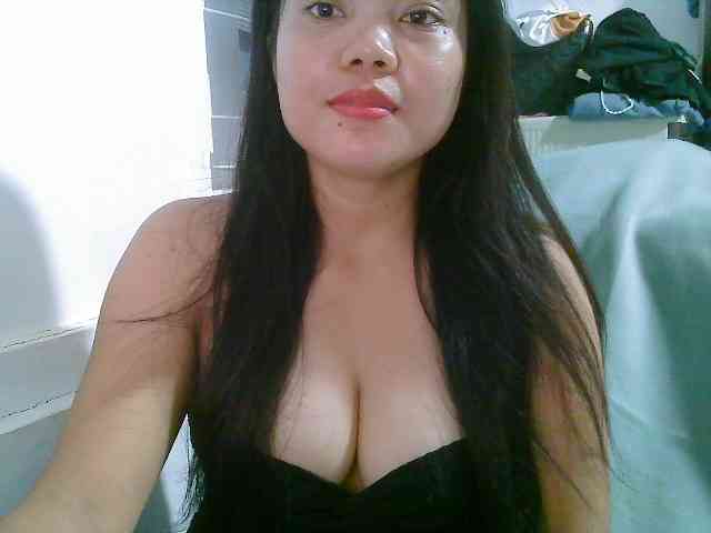 Courtney01 webcam