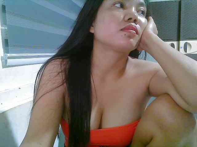 Courtney01 webcam
