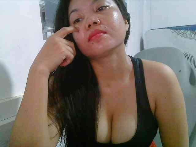 Courtney01 webcam