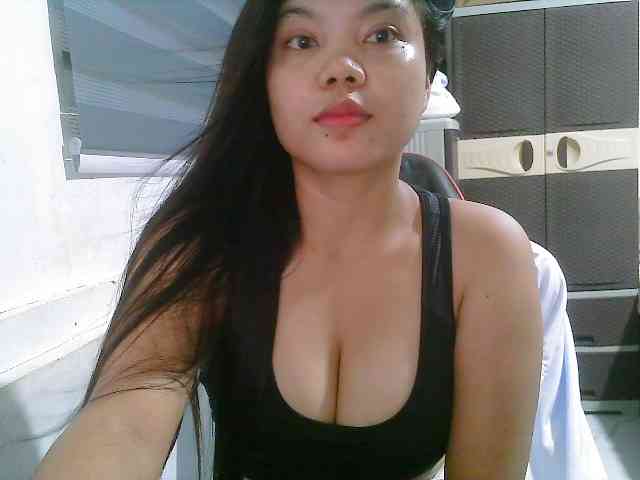 Courtney01 webcam