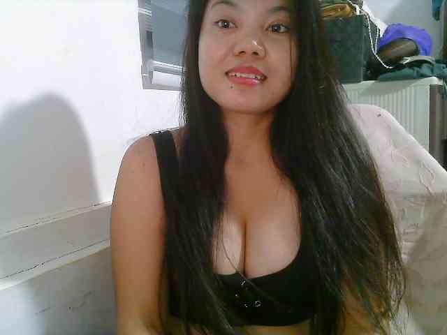 Courtney01 webcam
