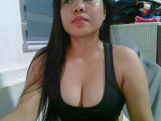 Model: Courtney01