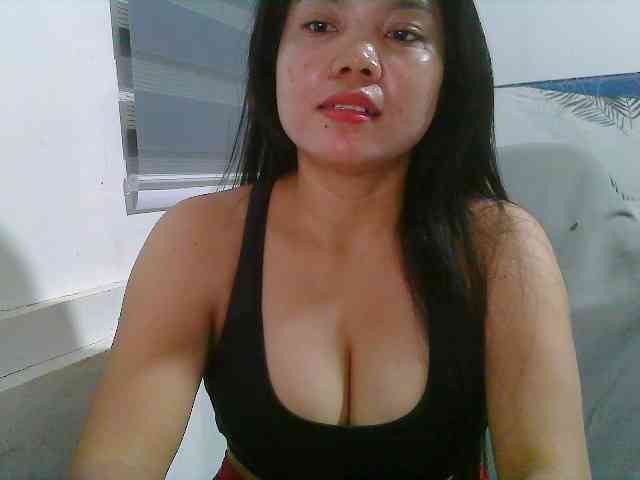 Courtney01 webcam