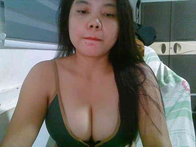 Courtney01 webcam