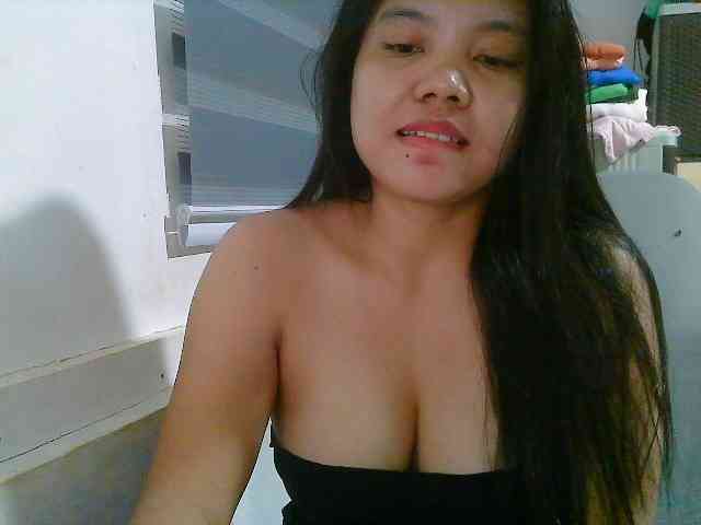 Courtney01 webcam