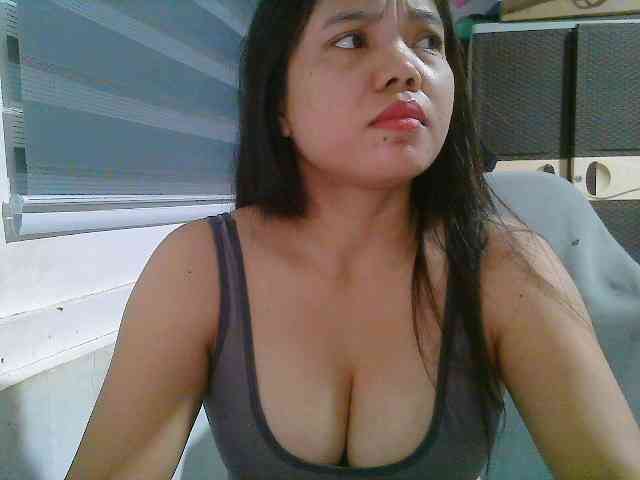 Courtney01 webcam