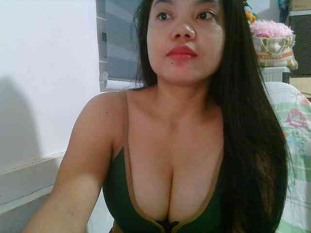 Courtney01 webcam