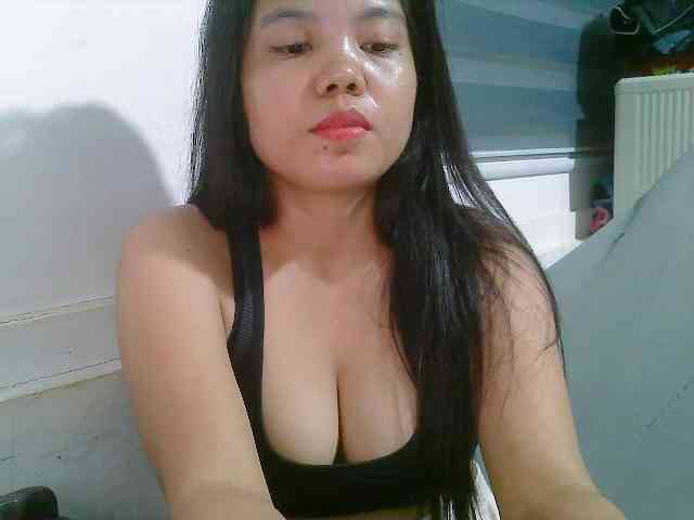 Courtney01 webcam