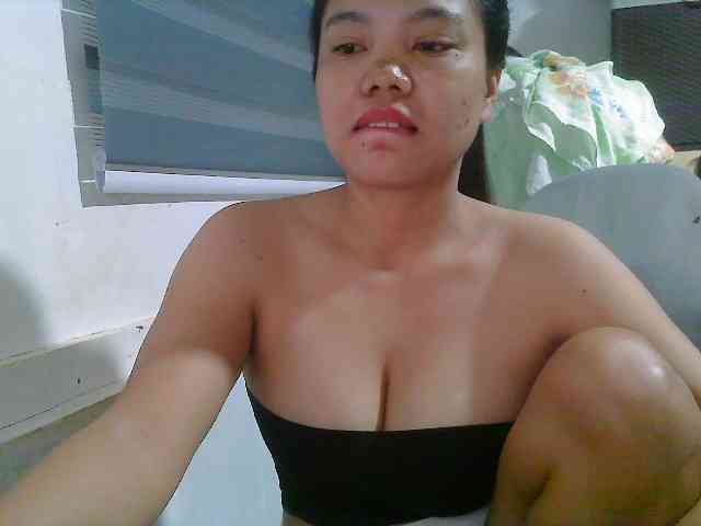 Courtney01 webcam
