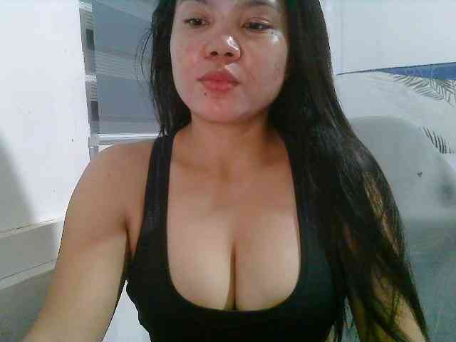 Courtney01 webcam