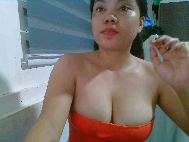 Courtney01's cam show statistics and live stream