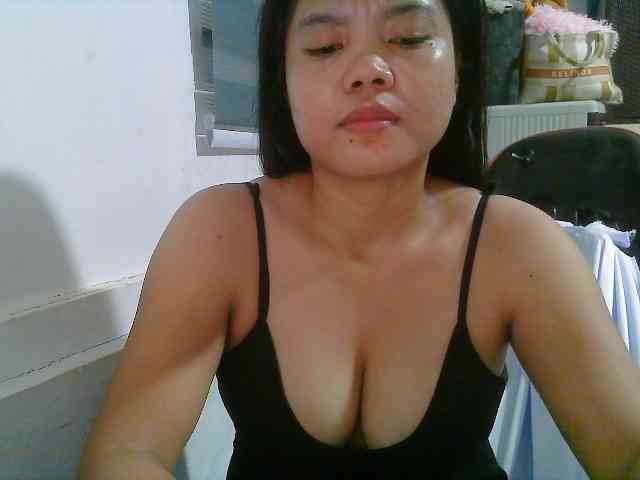 Courtney01 webcam
