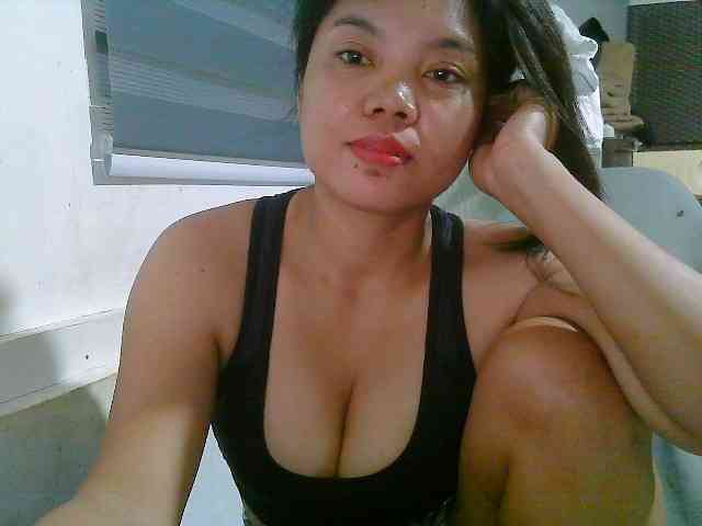 Courtney01 webcam
