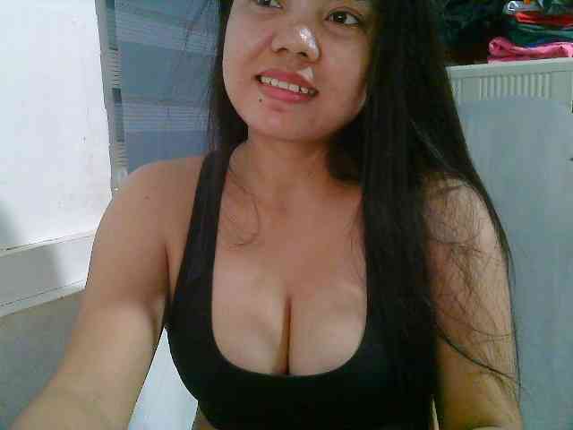 Courtney01 webcam
