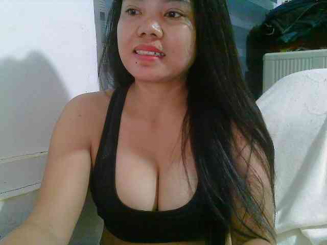 Courtney01 webcam