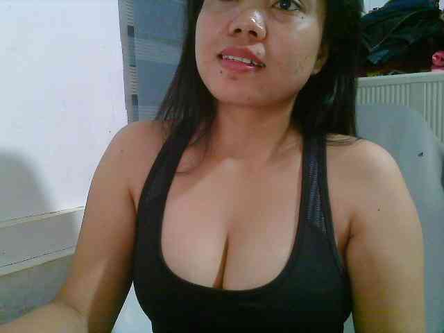 Courtney01 webcam