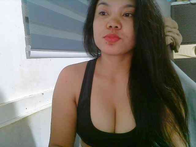 Courtney01 webcam