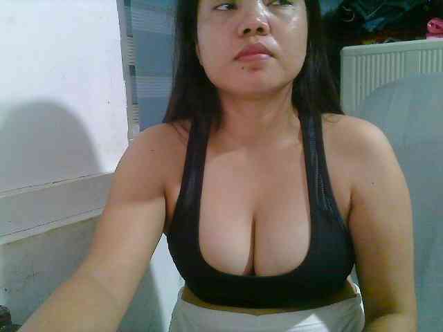 Courtney01 webcam