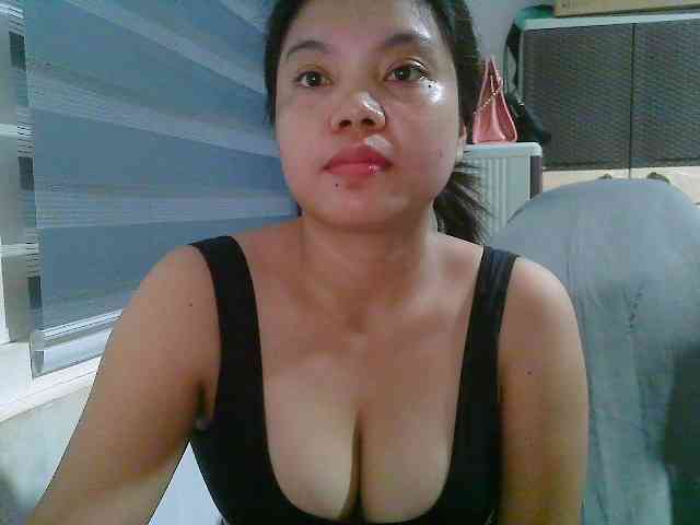 Courtney01 webcam