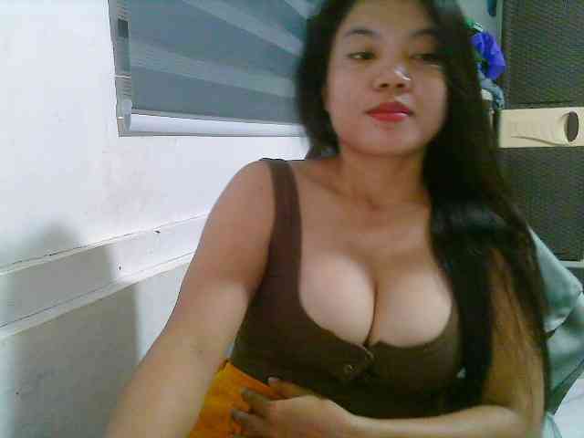 Courtney01 webcam