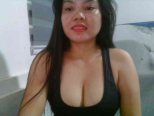 Courtney01 webcam