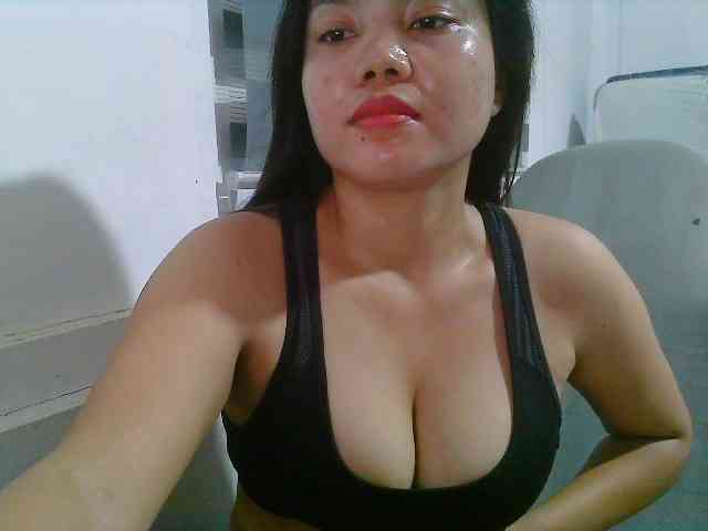 Courtney01 webcam