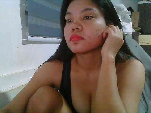Courtney01 webcam