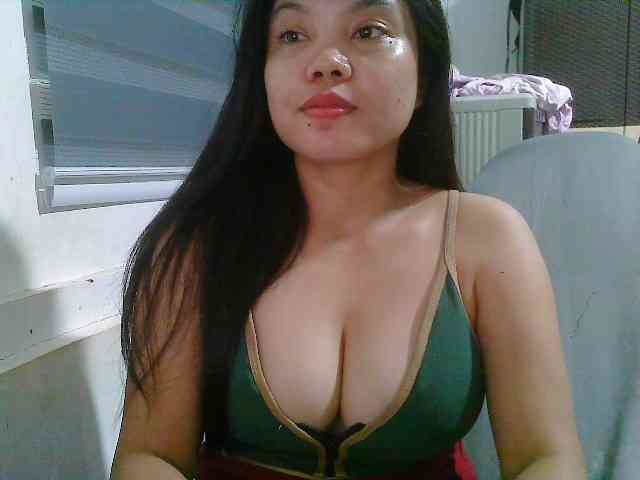 Courtney01 webcam