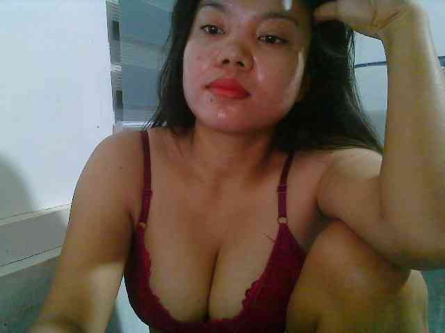 Courtney01 webcam