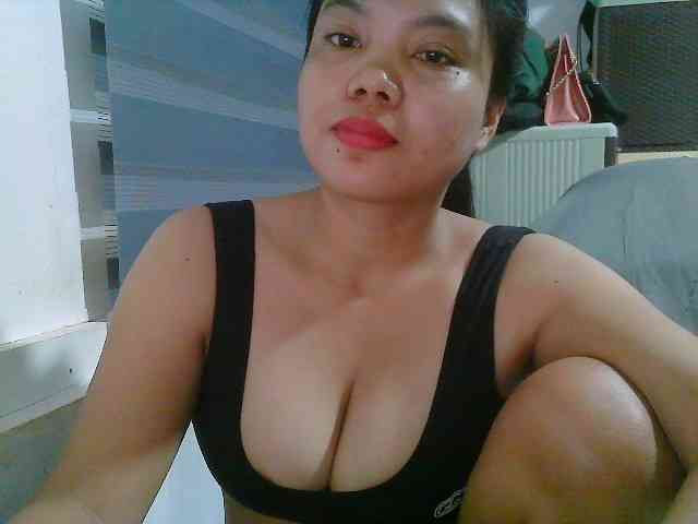 Courtney01 webcam
