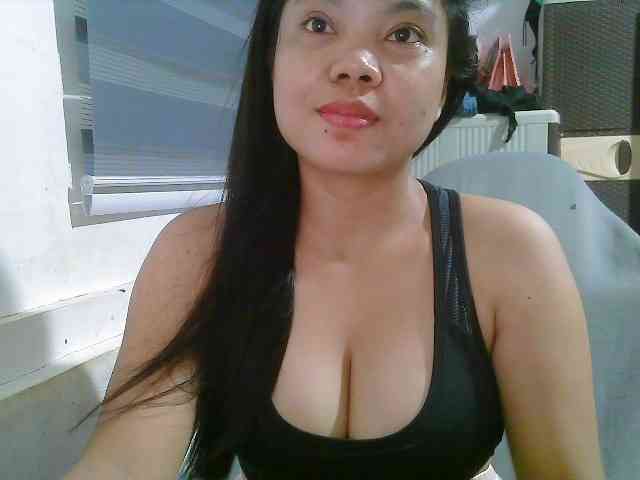 Courtney01 webcam