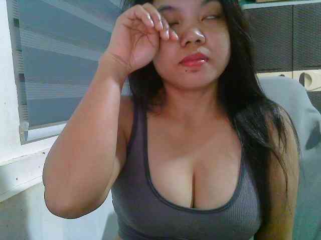 Courtney01 webcam