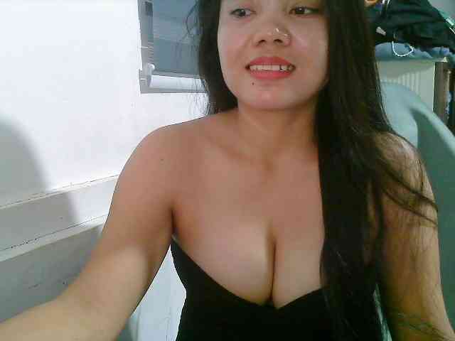 Courtney01 webcam