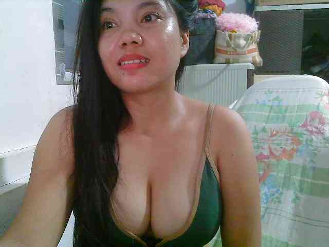 Courtney01 webcam