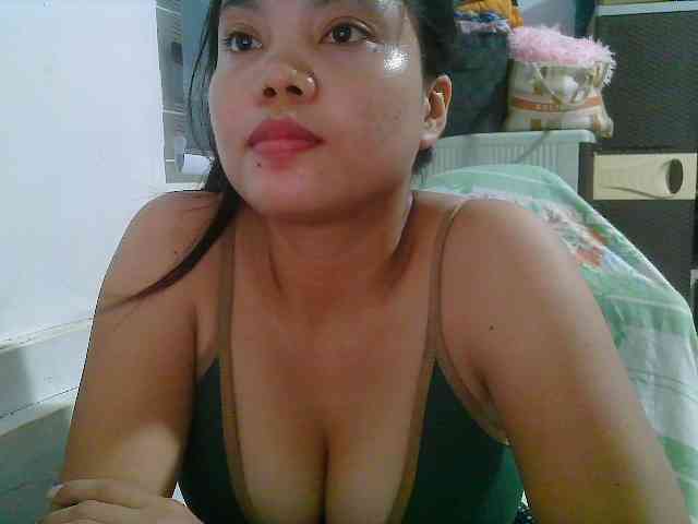 Courtney01 webcam