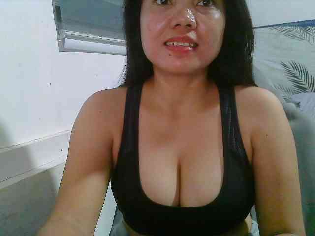 Courtney01 webcam