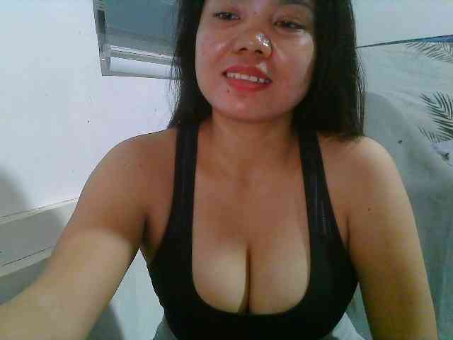 Courtney01 webcam