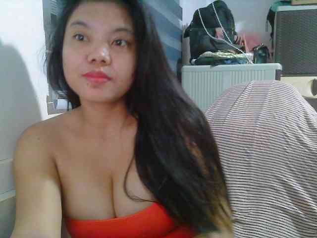 Courtney01 webcam