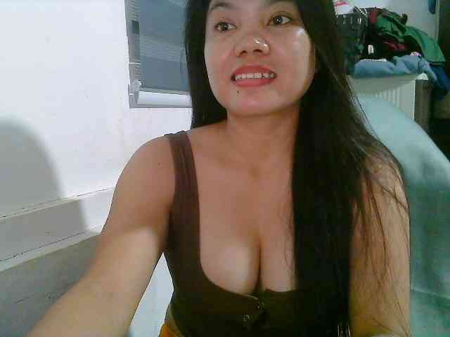 Courtney01 webcam