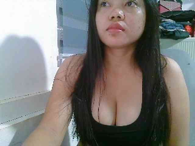 Courtney01 webcam