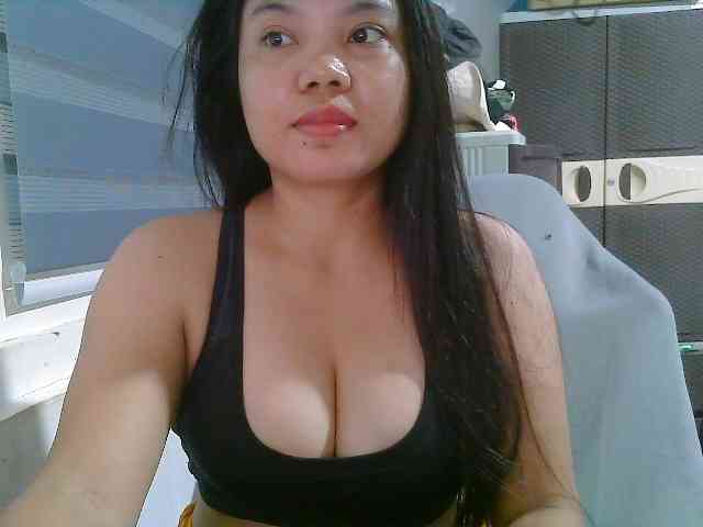 Courtney01 webcam