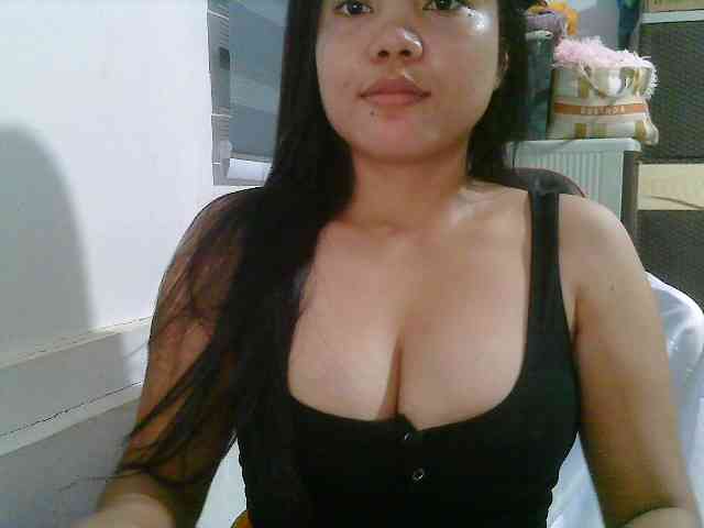Courtney01 webcam
